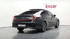 2022 Hyundai Sonata 2.0 — фото 2