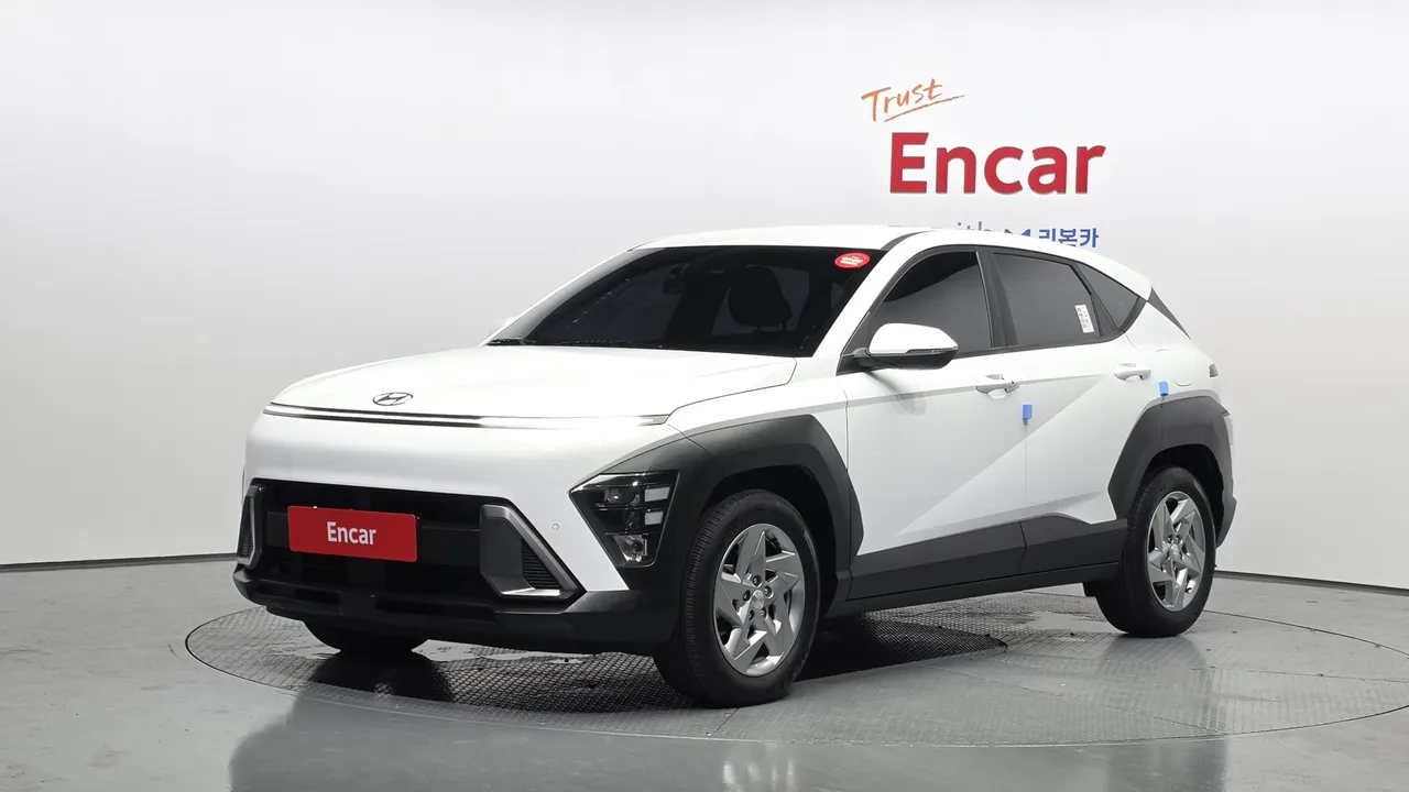 2023 Hyundai Kona Modern