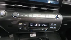 2023 Hyundai Kona Modern, белый — фото 16