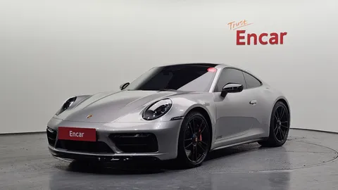 2023 Porsche 911 Carrera 4 GTS