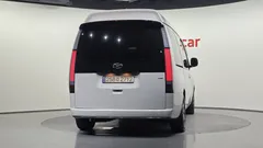 2023 Hyundai Staria 4WD Lounge 9-Seater — фото 4