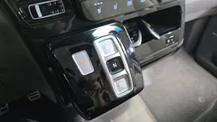 2023 Hyundai Staria 4WD Lounge 9-Seater — фото 9