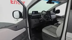 2023 Hyundai Staria 4WD Lounge 9-Seater — фото 10