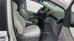 2023 Hyundai Staria 4WD Lounge 9-Seater — фото 11