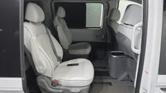 2023 Hyundai Staria 4WD Lounge 9-Seater — фото 12