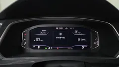 2022 Volkswagen Tiguan 2.0 TDI Premium — фото 8