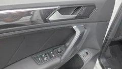 2022 Volkswagen Tiguan 2.0 TDI Premium — фото 19