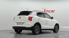 2022 KG_Mobility_Ssangyong TIBOLI Gasoline 1.5 2WD, белый — фото 2