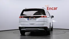 2023 Kia Canival Diesel 9-Seater Prestige, белый — фото 4