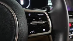 2023 Kia Canival Diesel 9-Seater Prestige, белый — фото 18