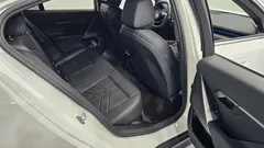 2024 BMW 5-Series 520i, белый — фото 16