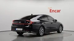 2022 Hyundai Sonata 2.0 — фото 2