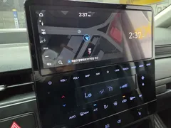 2022 Hyundai Staria Cargo 5-Seater — фото 10
