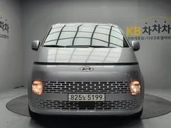 2022 Hyundai Staria Cargo 5-Seater — фото 13