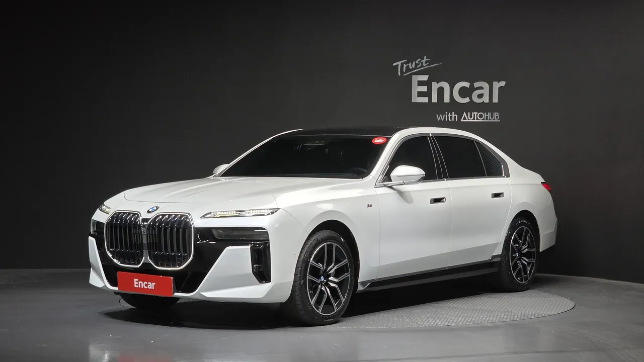 2023 BMW 7-Series 740i sDrive M Sport
