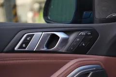 2023 BMW X6 xDrive40i M Sport — фото 8