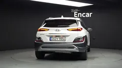 2023 Hyundai Kona Inspiration, белый — фото 4