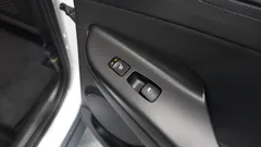 2023 Hyundai Kona Inspiration, белый — фото 19