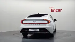 2022 Hyundai Sonata 2.0 — фото 4