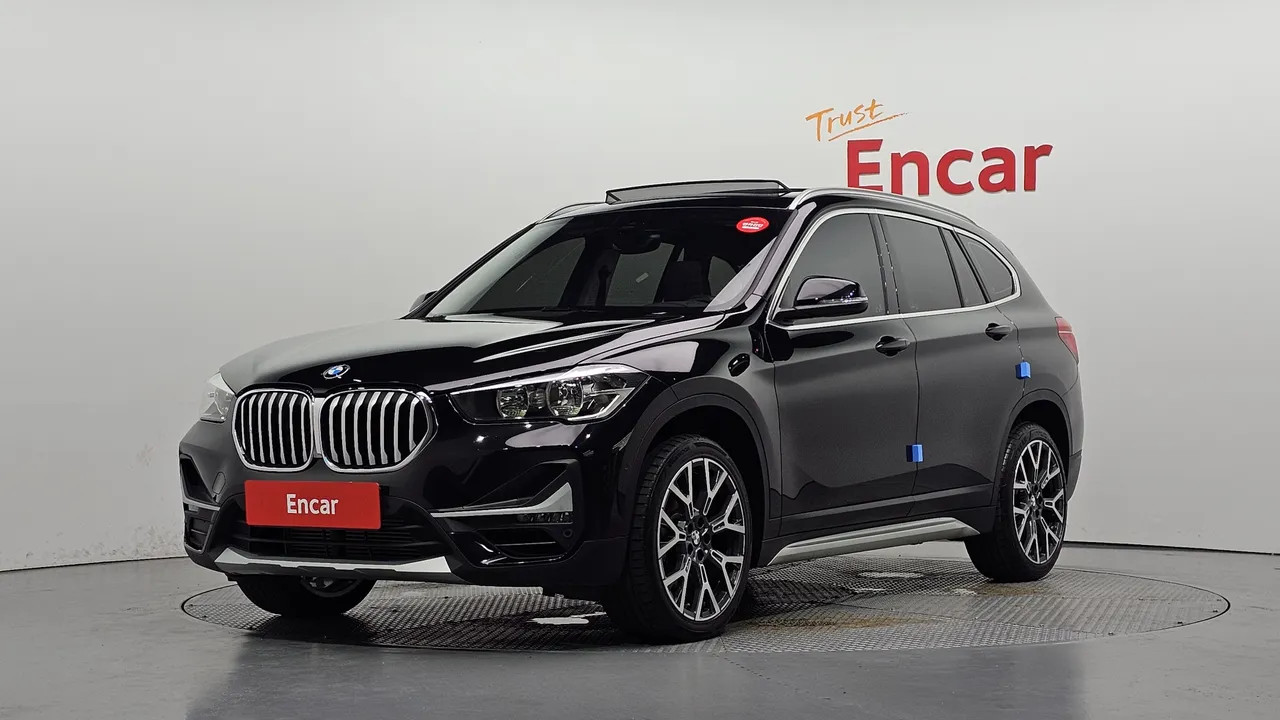 2022 BMW X1 xDrive 20i xLine