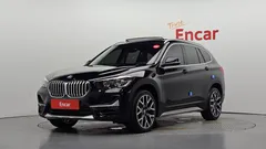 2022 BMW X1 xDrive 20i xLine — фото 1