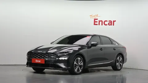 2023 Kia K8 Signature