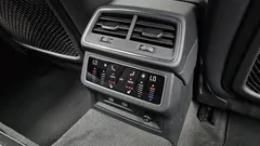 2021 Audi A6 40 TDI Quattro Premium — фото 18