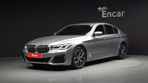 2023 BMW 5-Series 530i M Sport Package