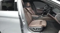 2023 BMW 5-Series 530i M Sport Package — фото 11