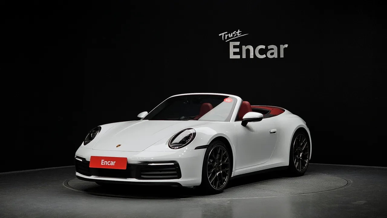 2021 Porsche 911 Carrera 4 Cabriolet
