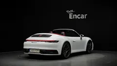 2021 Porsche 911 Carrera 4 Cabriolet, белый — фото 2
