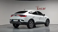 2023 Renault Samsung XM3 1.6 E-TECH Inspire e-shifter — фото 2