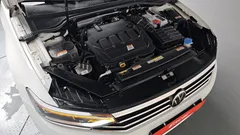 2022 Volkswagen Passat 2.0 TDI Prestige, белый — фото 6
