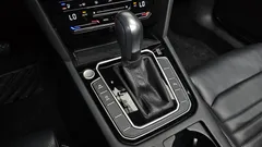 2022 Volkswagen Passat 2.0 TDI Prestige, белый — фото 9