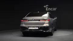 2023 BMW 7-Series 740i sDrive M Sport, 연금색 — фото 4