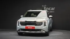2024 Kia Canival Diesel 9-Seater Signature, серебристый — фото 3