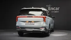 2024 Kia Canival Diesel 9-Seater Signature, серебристый — фото 4