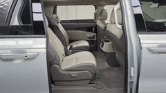 2024 Kia Canival Diesel 9-Seater Signature, серебристый — фото 11
