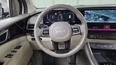 2024 Kia Canival Diesel 9-Seater Signature, серебристый — фото 13