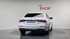 2023 Mercedes-Benz E-Class E250 AMG Line — фото 4