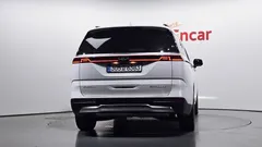 2023 Kia Carnival Diesel 7-Seater Outdoor — фото 4