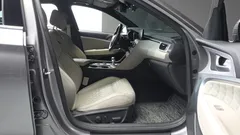 2023 Genesis G70 Gasoline 2.0T 4WD, серо-серебристый — фото 11