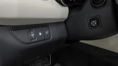 2023 Genesis G70 Gasoline 2.0T 4WD, серо-серебристый — фото 16