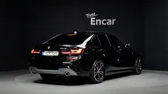 2022 BMW 3-Series 320d M Sport — фото 2