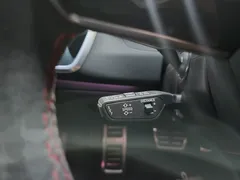 2023 Audi RS7 4.0 TFSI Quattro, белый — фото 17