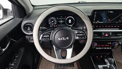 2022 Kia K3 1.6, белый — фото 13