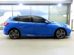 2023 BMW 1-Series 120i M Sports — фото 3