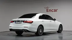 2023 Mercedes-Benz E-Class E250 AMG Line — фото 2