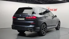 2021 BMW X7 xDrive 40i M Sport 6STR, серый — фото 2