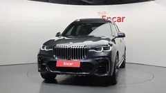 2021 BMW X7 xDrive 40i M Sport 6STR, серый — фото 3